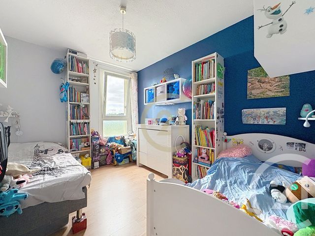 Appartement F5 &agrave; vendre - 5 pi&egrave;ces - 93,82 m2 - Cannes La Bocca - 06 - PROVENCE-ALPES-COTE-D-AZUR