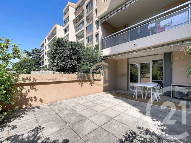 Appartement Studio &agrave; vendre - 1 pi&egrave;ce - 22,85 m2 - Cannes La Bocca - 06 - PROVENCE-ALPES-COTE-D-AZUR
