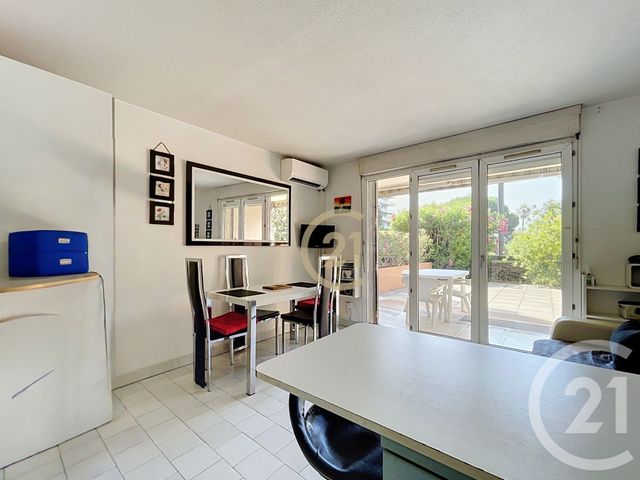 Appartement Studio &agrave; vendre - 1 pi&egrave;ce - 22,85 m2 - Cannes La Bocca - 06 - PROVENCE-ALPES-COTE-D-AZUR