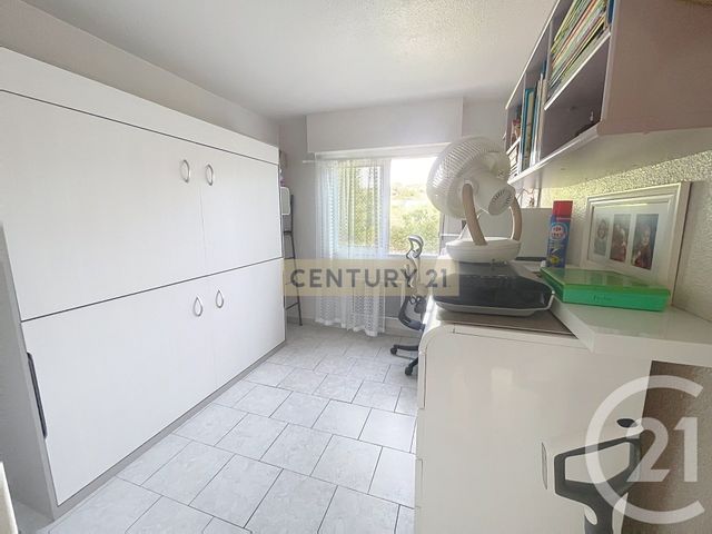 Appartement F3 &agrave; vendre - 3 pi&egrave;ces - 65,25 m2 - Cannes La Bocca - 06 - PROVENCE-ALPES-COTE-D-AZUR