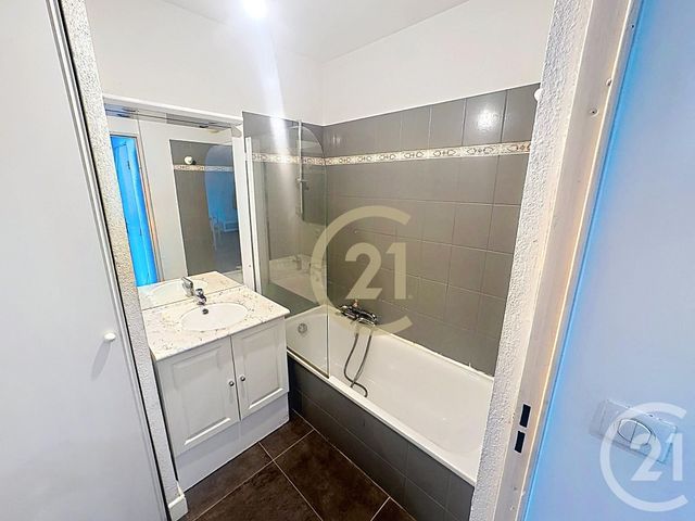 Appartement T2 &agrave; vendre - 2 pi&egrave;ces - 38,72 m2 - Cannes La Bocca - 06 - PROVENCE-ALPES-COTE-D-AZUR