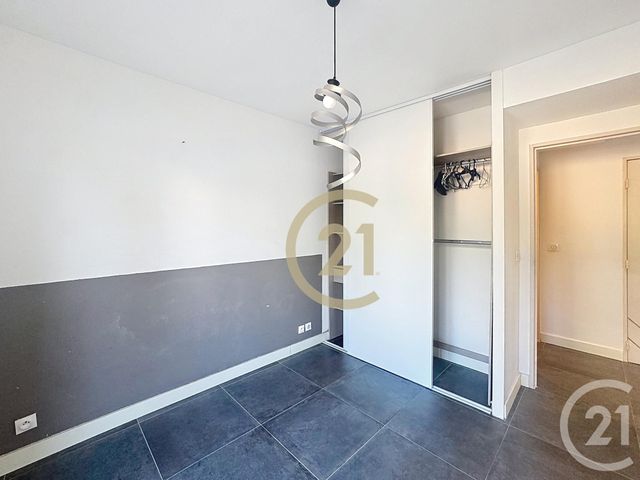 Appartement T2 &agrave; vendre - 2 pi&egrave;ces - 38,72 m2 - Cannes La Bocca - 06 - PROVENCE-ALPES-COTE-D-AZUR