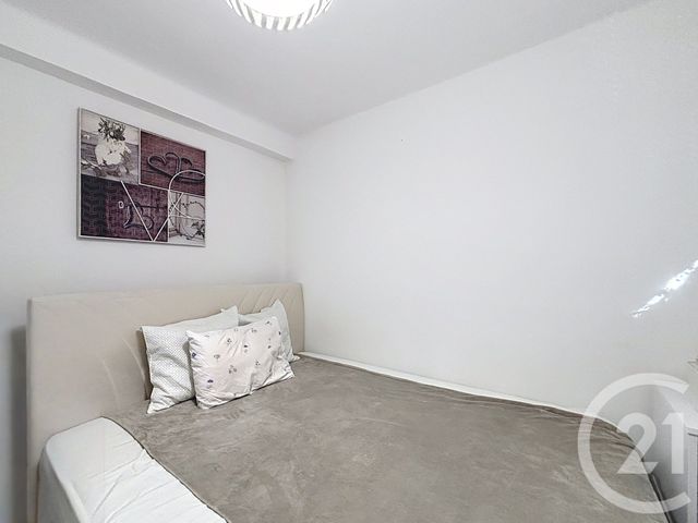 Appartement T4 &agrave; vendre - 4 pi&egrave;ces - 59,01 m2 - Cannes La Bocca - 06 - PROVENCE-ALPES-COTE-D-AZUR