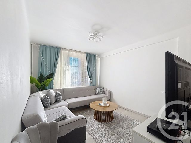 Appartement T4 &agrave; vendre - 4 pi&egrave;ces - 59,01 m2 - Cannes La Bocca - 06 - PROVENCE-ALPES-COTE-D-AZUR