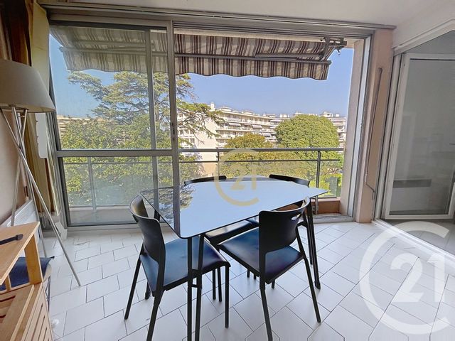 Appartement F2 &agrave; vendre - 2 pi&egrave;ces - 39,77 m2 - Cannes La Bocca - 06 - PROVENCE-ALPES-COTE-D-AZUR