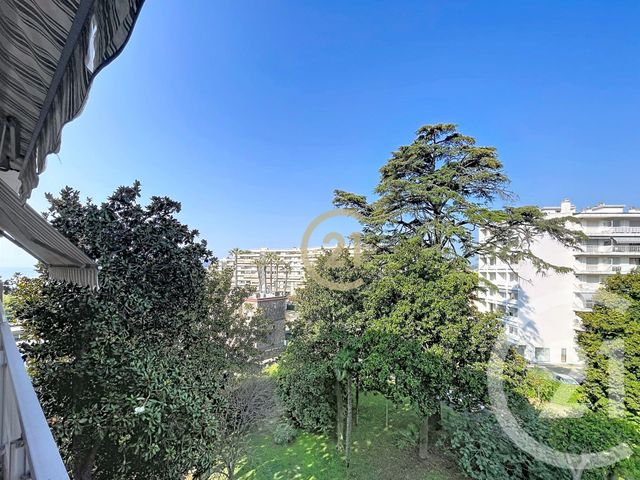 Appartement F2 &agrave; vendre - 2 pi&egrave;ces - 39,77 m2 - Cannes La Bocca - 06 - PROVENCE-ALPES-COTE-D-AZUR