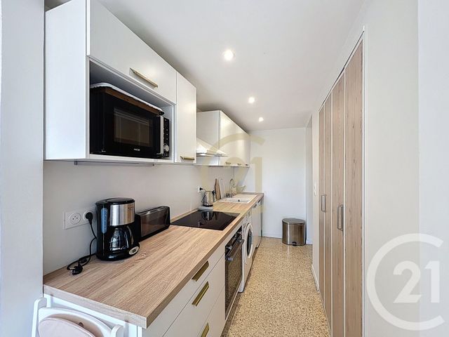 Appartement Studio &agrave; louer - 1 pi&egrave;ce - 30,76 m2 - Cannes - 06 - PROVENCE-ALPES-COTE-D-AZUR