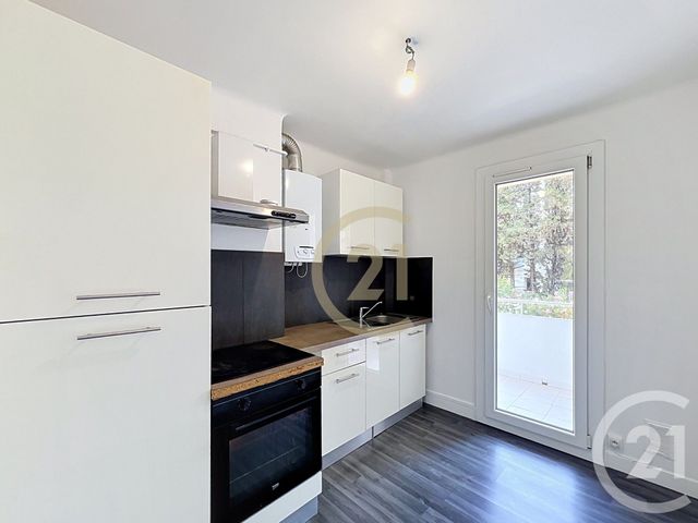 Appartement F3 &agrave; louer - 3 pi&egrave;ces - 56,27 m2 - Cannes - 06 - PROVENCE-ALPES-COTE-D-AZUR