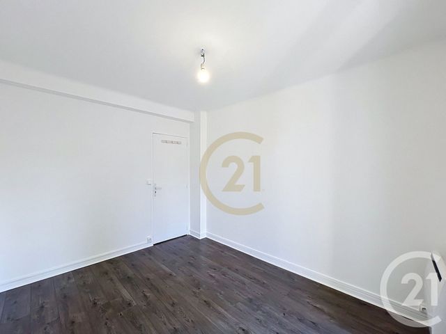 Appartement F3 &agrave; louer - 3 pi&egrave;ces - 56,27 m2 - Cannes - 06 - PROVENCE-ALPES-COTE-D-AZUR