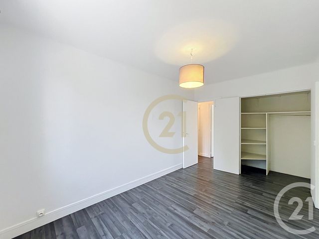 Appartement F3 &agrave; louer - 3 pi&egrave;ces - 56,27 m2 - Cannes - 06 - PROVENCE-ALPES-COTE-D-AZUR