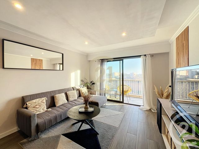 Appartement F3 &agrave; louer - 3 pi&egrave;ces - 58,86 m2 - Cannes La Bocca - 06 - PROVENCE-ALPES-COTE-D-AZUR