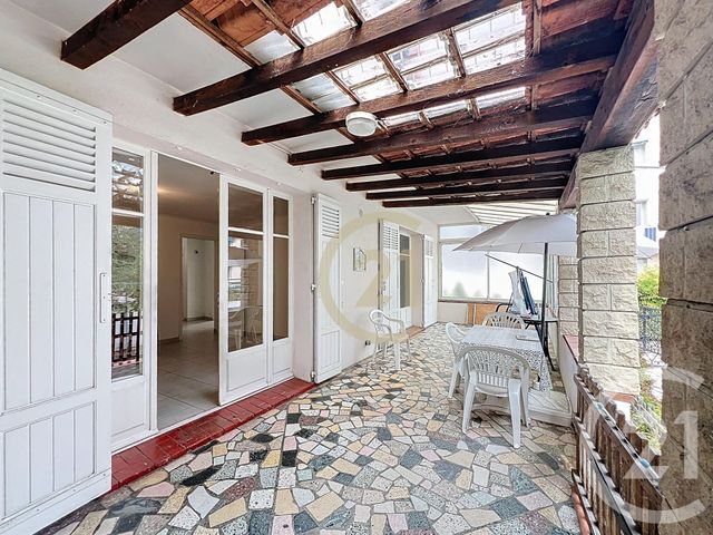 Appartement F3 &agrave; louer - 3 pi&egrave;ces - 62,04 m2 - Cannes La Bocca - 06 - PROVENCE-ALPES-COTE-D-AZUR