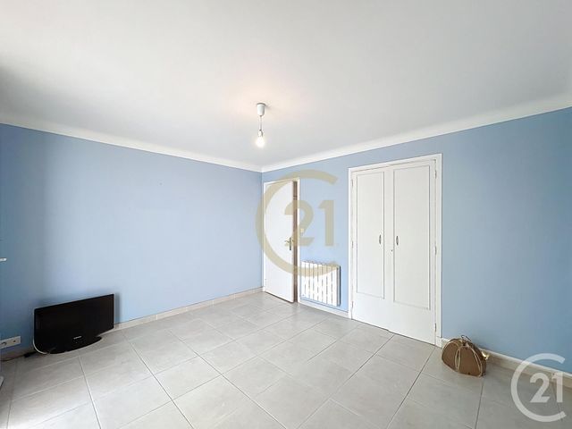 Appartement F3 &agrave; louer - 3 pi&egrave;ces - 62,04 m2 - Cannes La Bocca - 06 - PROVENCE-ALPES-COTE-D-AZUR