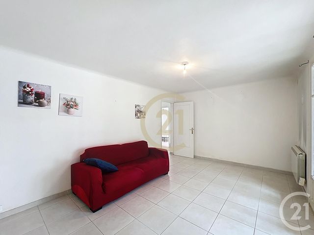 Appartement F3 &agrave; louer - 3 pi&egrave;ces - 62,04 m2 - Cannes La Bocca - 06 - PROVENCE-ALPES-COTE-D-AZUR