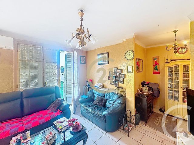 Appartement T4 &agrave; vendre - 4 pi&egrave;ces - 60,81 m2 - Cannes La Bocca - 06 - PROVENCE-ALPES-COTE-D-AZUR