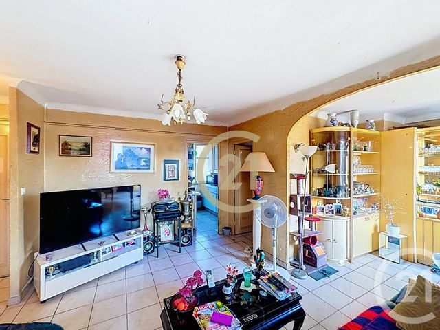 Appartement T4 &agrave; vendre - 4 pi&egrave;ces - 60,81 m2 - Cannes La Bocca - 06 - PROVENCE-ALPES-COTE-D-AZUR
