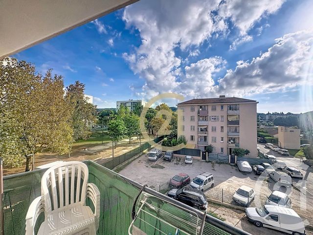 Appartement T4 &agrave; vendre - 4 pi&egrave;ces - 60,81 m2 - Cannes La Bocca - 06 - PROVENCE-ALPES-COTE-D-AZUR