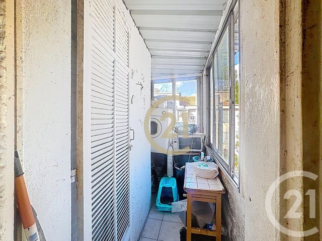 Appartement T4 &agrave; vendre - 4 pi&egrave;ces - 60,81 m2 - Cannes La Bocca - 06 - PROVENCE-ALPES-COTE-D-AZUR