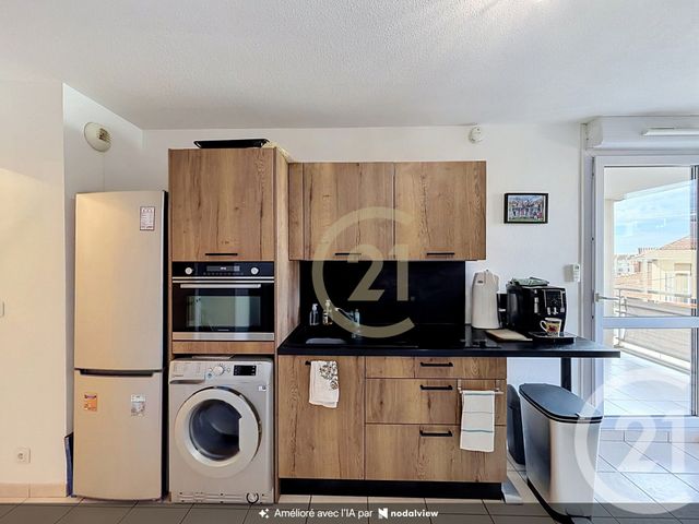 Appartement F2 &agrave; louer - 2 pi&egrave;ces - 33,43 m2 - Cannes La Bocca - 06 - PROVENCE-ALPES-COTE-D-AZUR