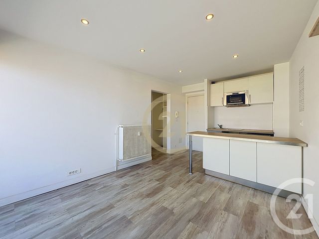 Appartement F2 &agrave; vendre - 2 pi&egrave;ces - 28,58 m2 - Cannes La Bocca - 06 - PROVENCE-ALPES-COTE-D-AZUR