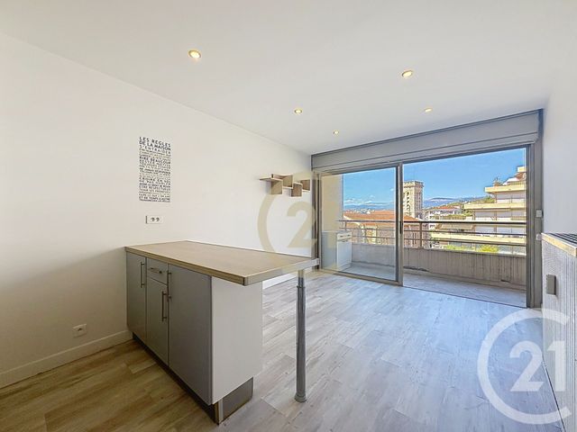 Appartement F2 &agrave; vendre - 2 pi&egrave;ces - 28,58 m2 - Cannes La Bocca - 06 - PROVENCE-ALPES-COTE-D-AZUR