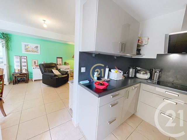 Appartement F3 &agrave; vendre - 3 pi&egrave;ces - 67,30 m2 - Cannes La Bocca - 06 - PROVENCE-ALPES-COTE-D-AZUR
