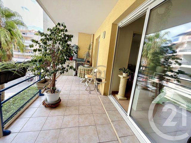 Appartement F3 &agrave; vendre - 3 pi&egrave;ces - 67,30 m2 - Cannes La Bocca - 06 - PROVENCE-ALPES-COTE-D-AZUR