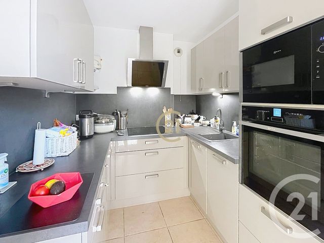 Appartement F3 &agrave; vendre - 3 pi&egrave;ces - 67,30 m2 - Cannes La Bocca - 06 - PROVENCE-ALPES-COTE-D-AZUR