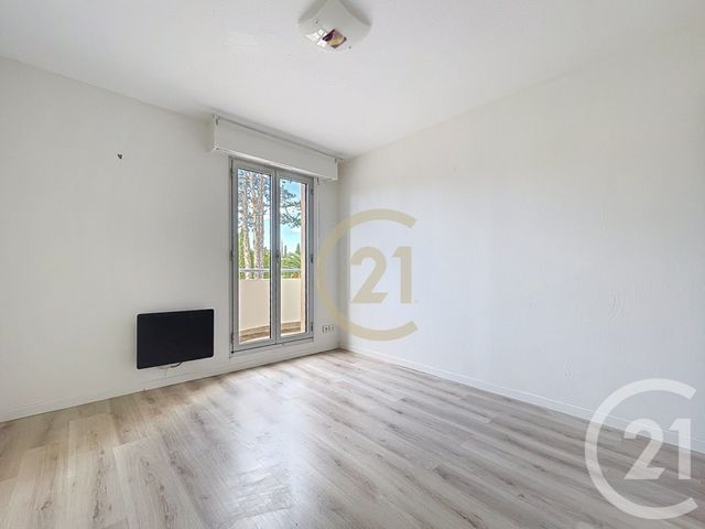Appartement F3 &agrave; vendre - 3 pi&egrave;ces - 75,36 m2 - Cannes - 06 - PROVENCE-ALPES-COTE-D-AZUR