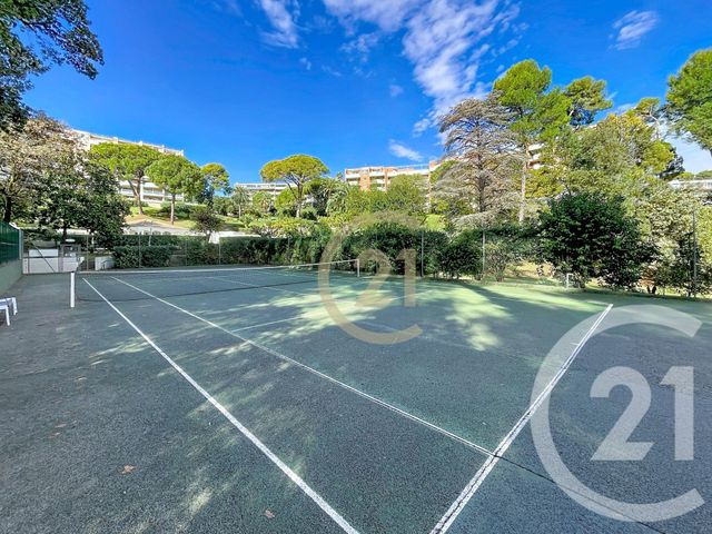 Appartement F3 &agrave; vendre - 3 pi&egrave;ces - 75,36 m2 - Cannes - 06 - PROVENCE-ALPES-COTE-D-AZUR