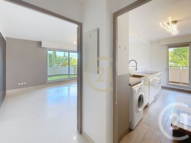Appartement F3 &agrave; vendre - 3 pi&egrave;ces - 75,36 m2 - Cannes - 06 - PROVENCE-ALPES-COTE-D-AZUR