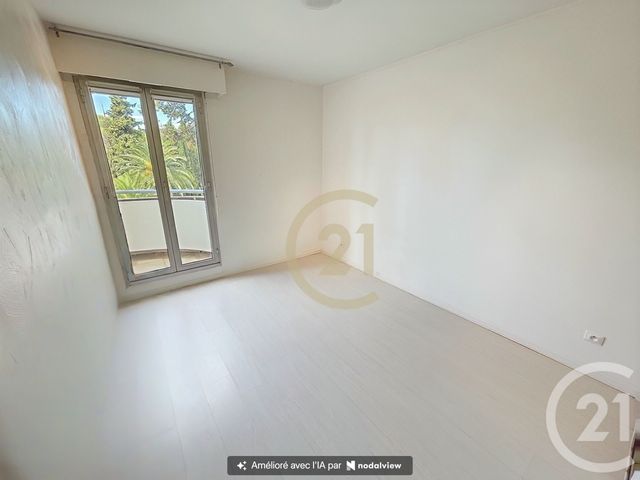 Appartement F3 &agrave; vendre - 3 pi&egrave;ces - 75,36 m2 - Cannes - 06 - PROVENCE-ALPES-COTE-D-AZUR