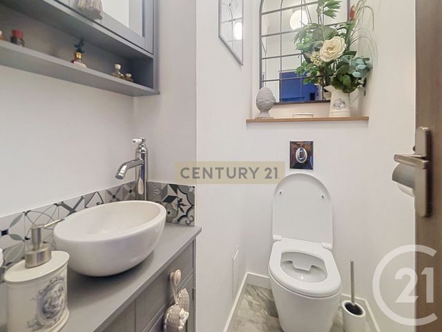 Appartement F3 &agrave; vendre - 3 pi&egrave;ces - 76,08 m2 - Cannes La Bocca - 06 - PROVENCE-ALPES-COTE-D-AZUR