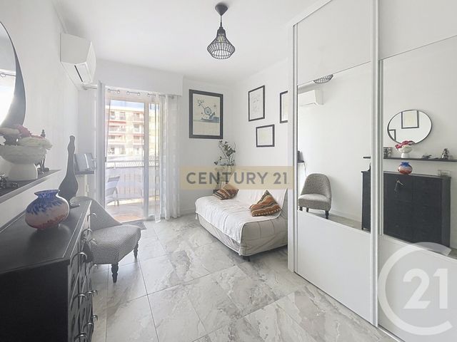 Appartement F3 &agrave; vendre - 3 pi&egrave;ces - 76,08 m2 - Cannes La Bocca - 06 - PROVENCE-ALPES-COTE-D-AZUR