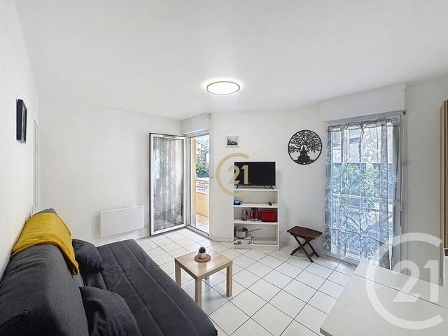 Appartement F1 &agrave; vendre - 1 pi&egrave;ce - 22 m2 - Cannes La Bocca - 06 - PROVENCE-ALPES-COTE-D-AZUR