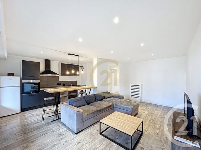 Appartement T2 &agrave; louer - 2 pi&egrave;ces - 46,07 m2 - Le Cannet - 06 - PROVENCE-ALPES-COTE-D-AZUR