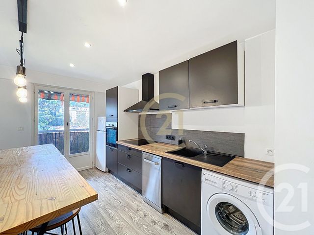Appartement T2 &agrave; louer - 2 pi&egrave;ces - 46,07 m2 - Le Cannet - 06 - PROVENCE-ALPES-COTE-D-AZUR