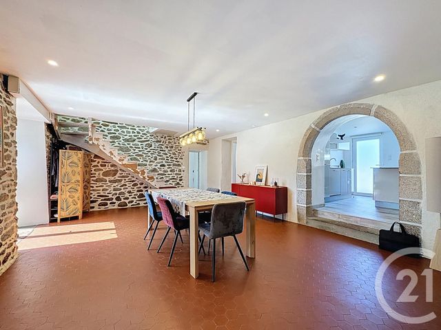 Maison &agrave; vendre - 5 pi&egrave;ces - 121 m2 - Ploudalmezeau - 29 - BRETAGNE