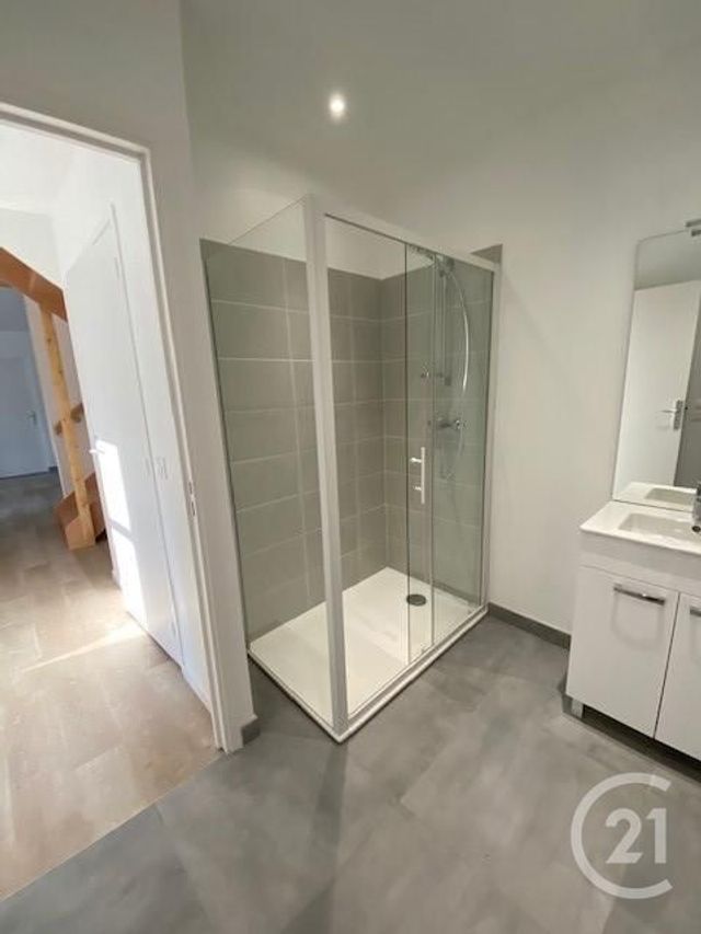 Maison à louer - 1 pièce - 10,34 m2 - Lezennes - 59 - NORD-PAS-DE-CALAIS