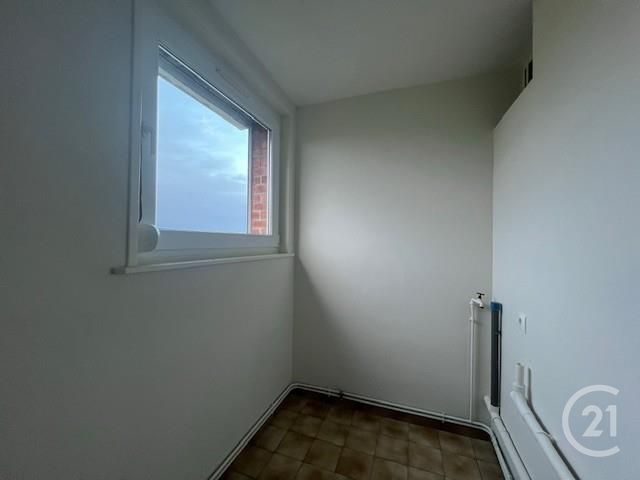 Appartement F4 &agrave; louer - 4 pi&egrave;ces - 88,89 m2 - Lesquin - 59 - NORD-PAS-DE-CALAIS