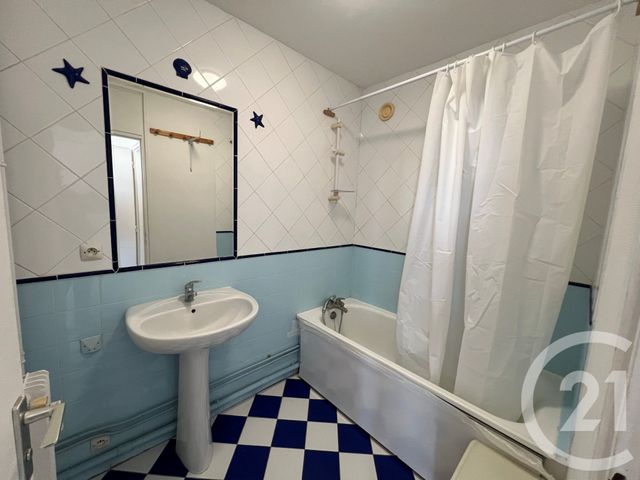 Appartement F1 &agrave; louer - 1 pi&egrave;ce - 37 m2 - Hellemmes Lille - 59 - NORD-PAS-DE-CALAIS