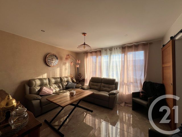 Appartement &agrave; vendre - 4 pi&egrave;ces - 70,23 m2 - Hellemmes Lille - 59 - NORD-PAS-DE-CALAIS