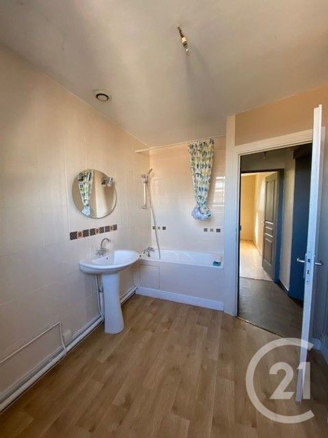 Appartement F2 &agrave; louer - 2 pi&egrave;ces - 62,43 m2 - Lille - 59 - NORD-PAS-DE-CALAIS