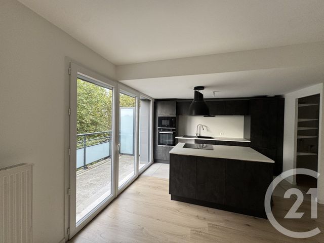 Appartement T4 &agrave; louer - 4 pi&egrave;ces - 92,90 m2 - Lille - 59 - NORD-PAS-DE-CALAIS