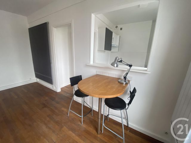 Appartement T2 à louer - 2 pièces - 33,32 m2 - Versailles - 78 - ILE-DE-FRANCE