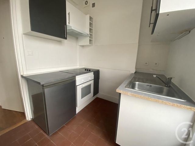 Appartement T2 à louer - 2 pièces - 33,32 m2 - Versailles - 78 - ILE-DE-FRANCE