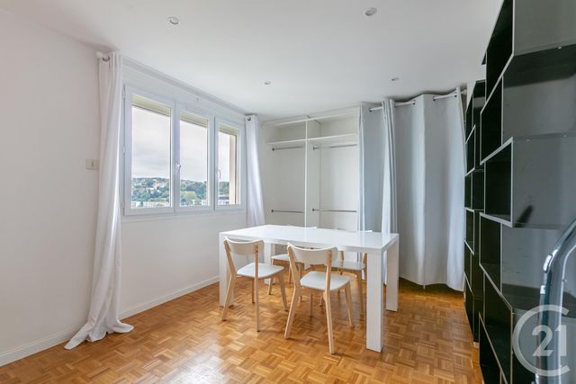 Appartement T3 &agrave; louer - 3 pi&egrave;ces - 76,92 m2 - Boulogne Billancourt - 92 - ILE-DE-FRANCE