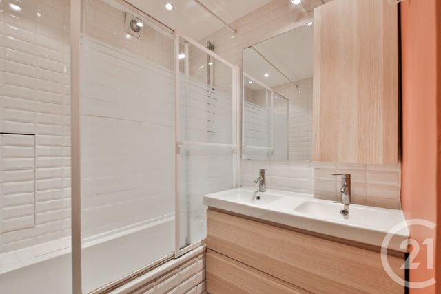 Appartement T3 &agrave; louer - 3 pi&egrave;ces - 68,79 m2 - Boulogne Billancourt - 92 - ILE-DE-FRANCE