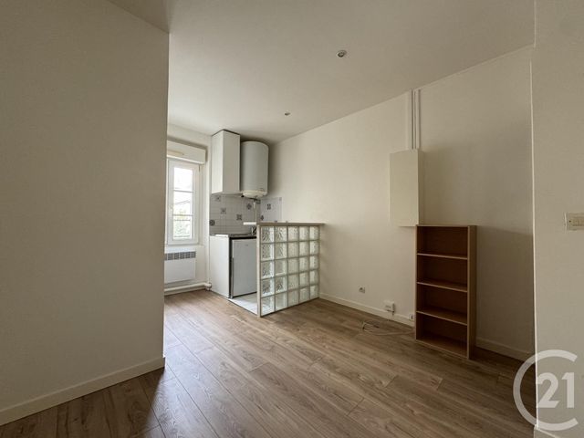 Appartement Studio &agrave; louer - 1 pi&egrave;ce - 13,64 m2 - Boulogne Billancourt - 92 - ILE-DE-FRANCE