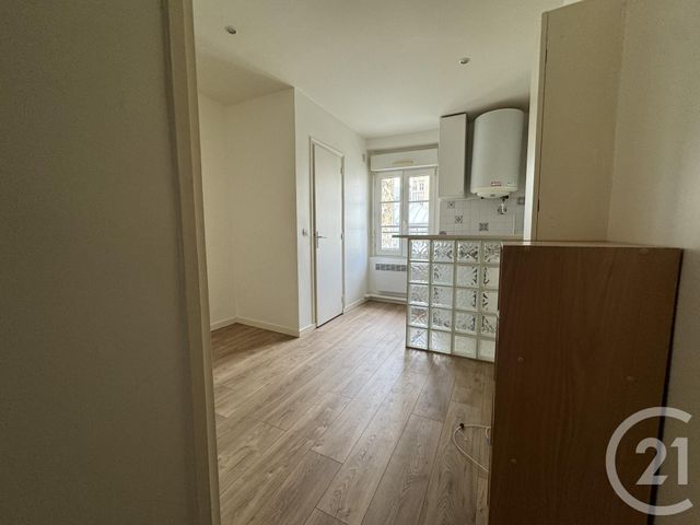 Appartement Studio &agrave; louer - 1 pi&egrave;ce - 13,64 m2 - Boulogne Billancourt - 92 - ILE-DE-FRANCE